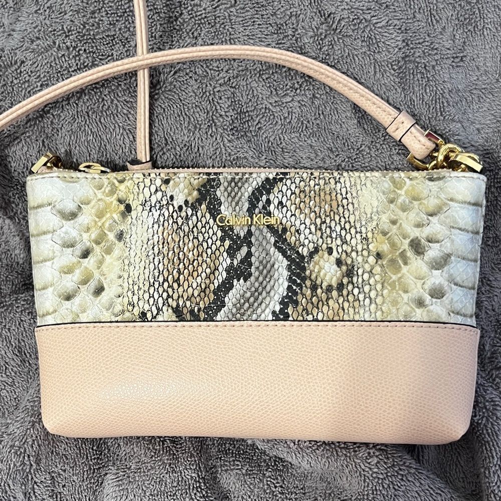 NWOT Calvin Klein Pink and Snake Print Crossbody Bag